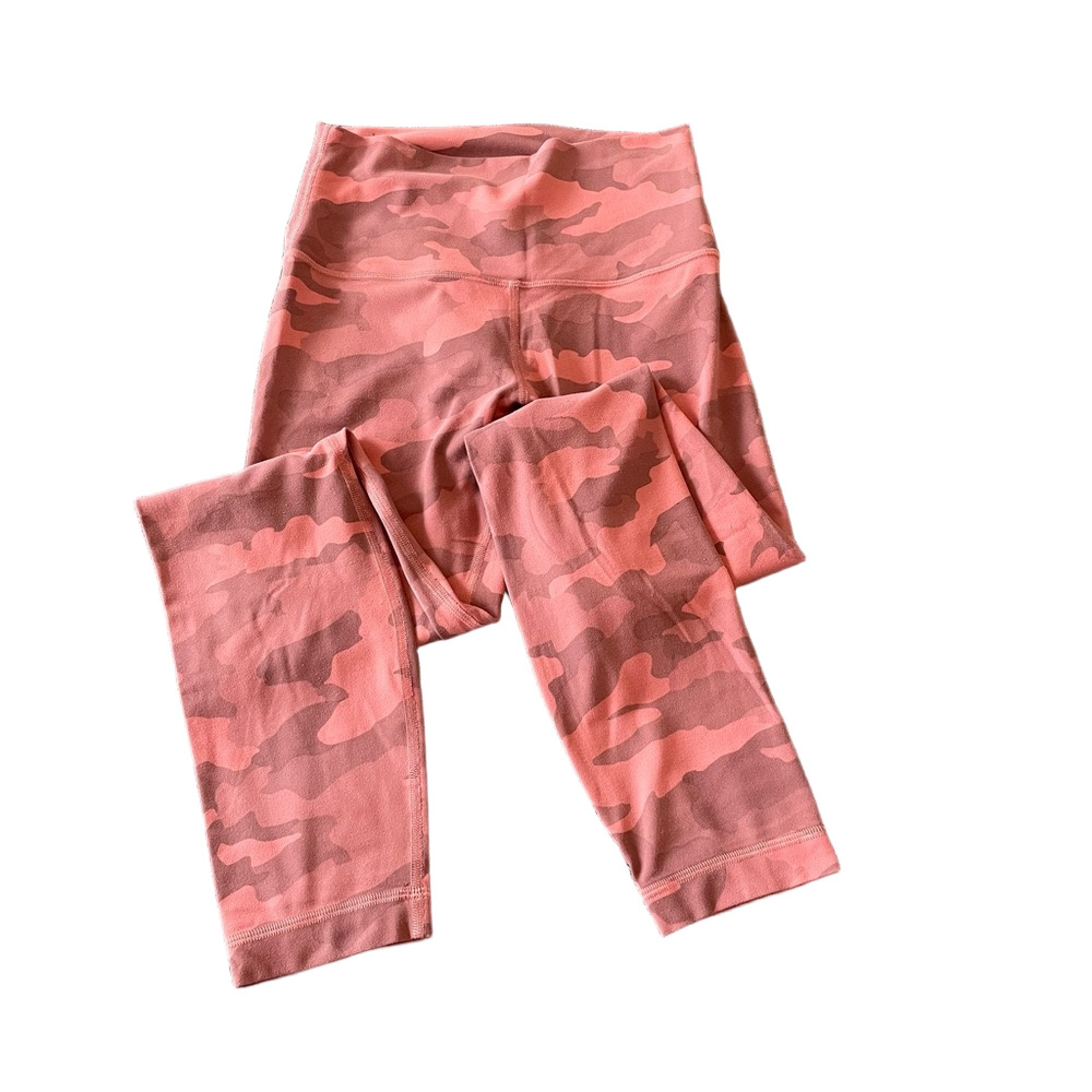 Lululemon Pink Camo Leggings Size 4
